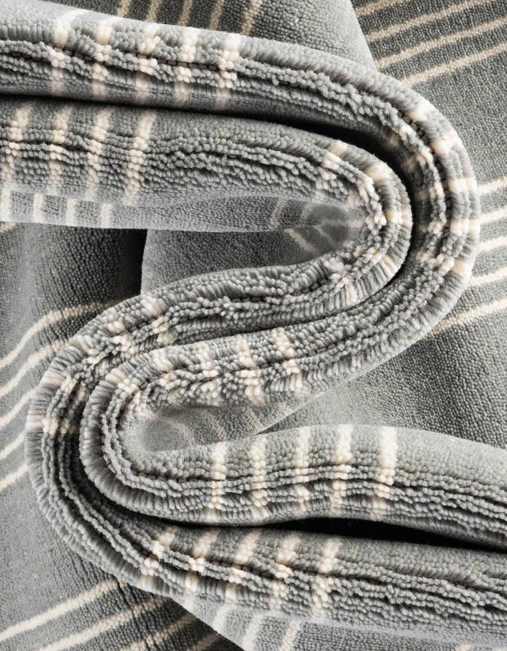 Detail image of 7' 10 x 7' 10 Jill Zarin Striped Wool Square Rug