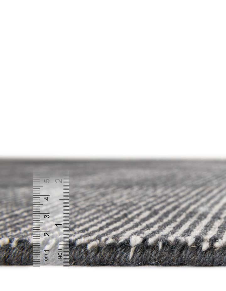 6' 1 x 6' 1 Hand Woven Jill Zarin English Manor Wool Round Rug