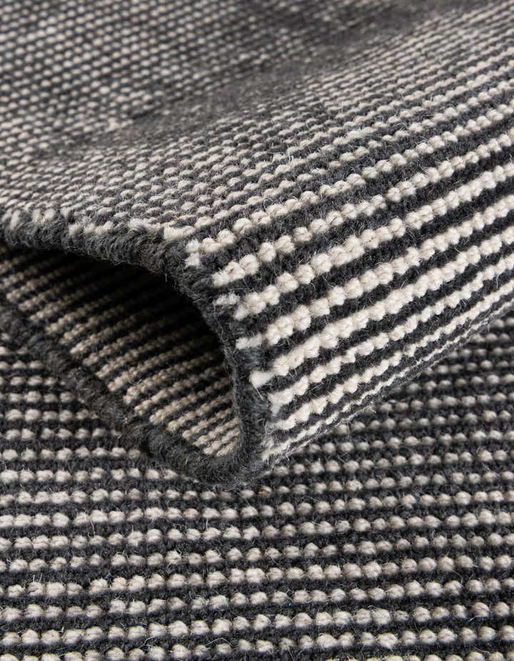 6' 1 x 6' 1 Hand Woven Jill Zarin English Manor Wool Round Rug