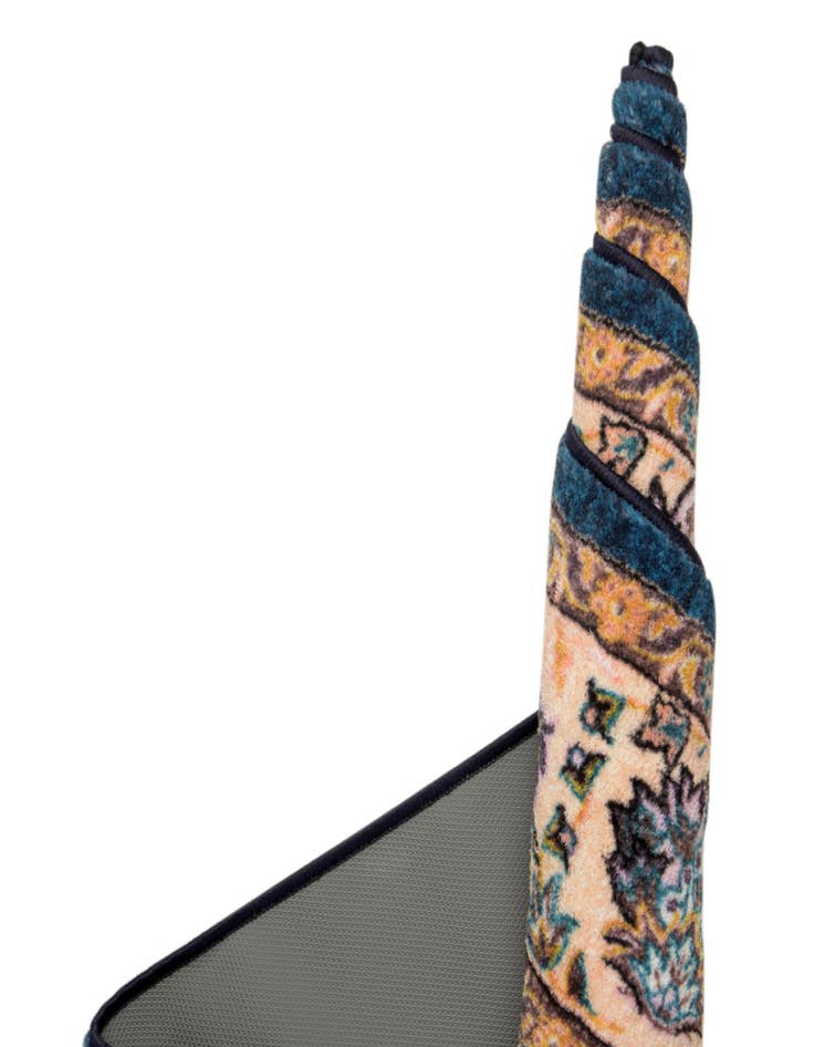 Detail image of 3' 3 x 5' 3 Medina Rug
