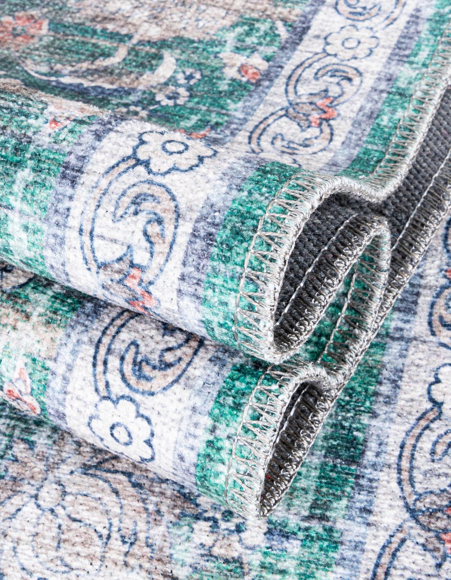7' 10 x 7' 10 Washable Yara Square Rug