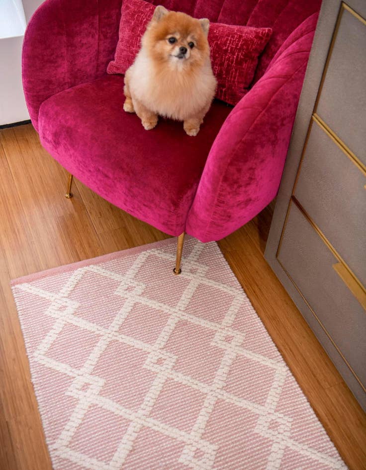 Detail image of 2' 7 x 12'  Hand Knotted Jill Zarin Dorset Runner Rug