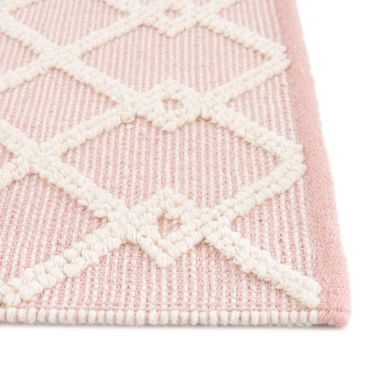 Detail image of 8' x 8' Hand Knotted Jill Zarin Dorset Square Rug