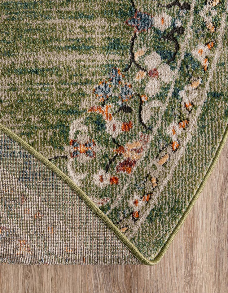 Detail image of 8' x 8' Isabella Round Rug