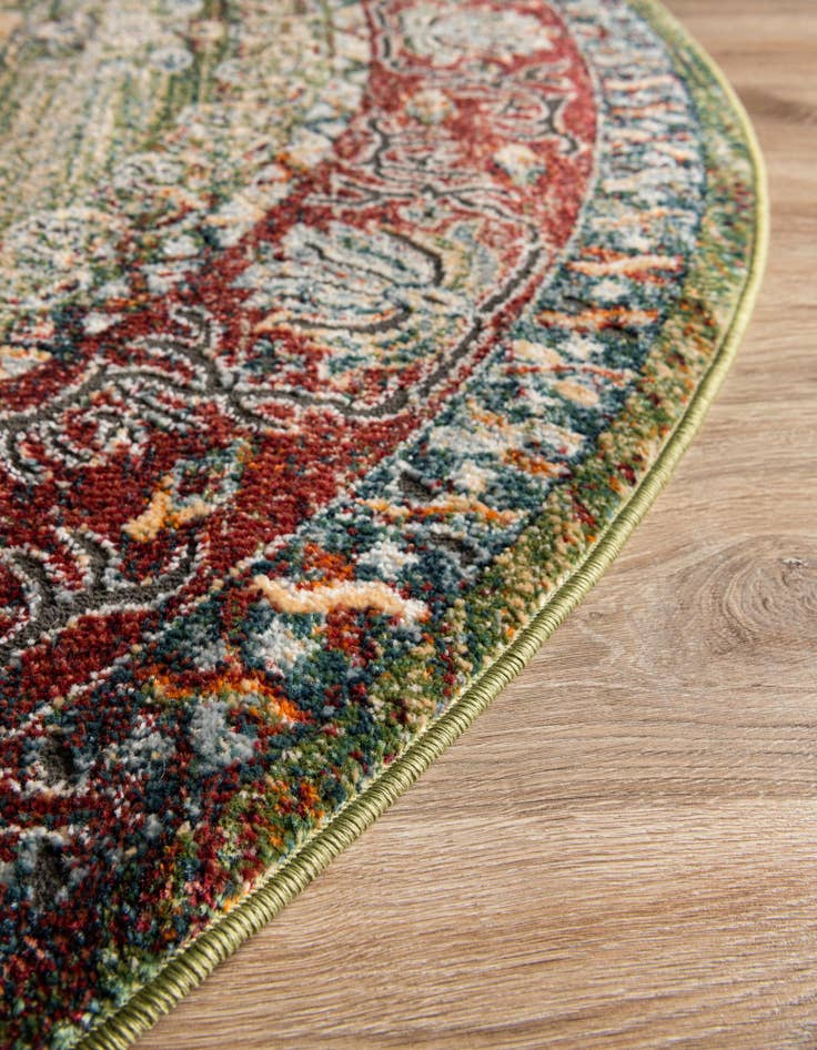 Detail image of 8' x 8' Isabella Round Rug