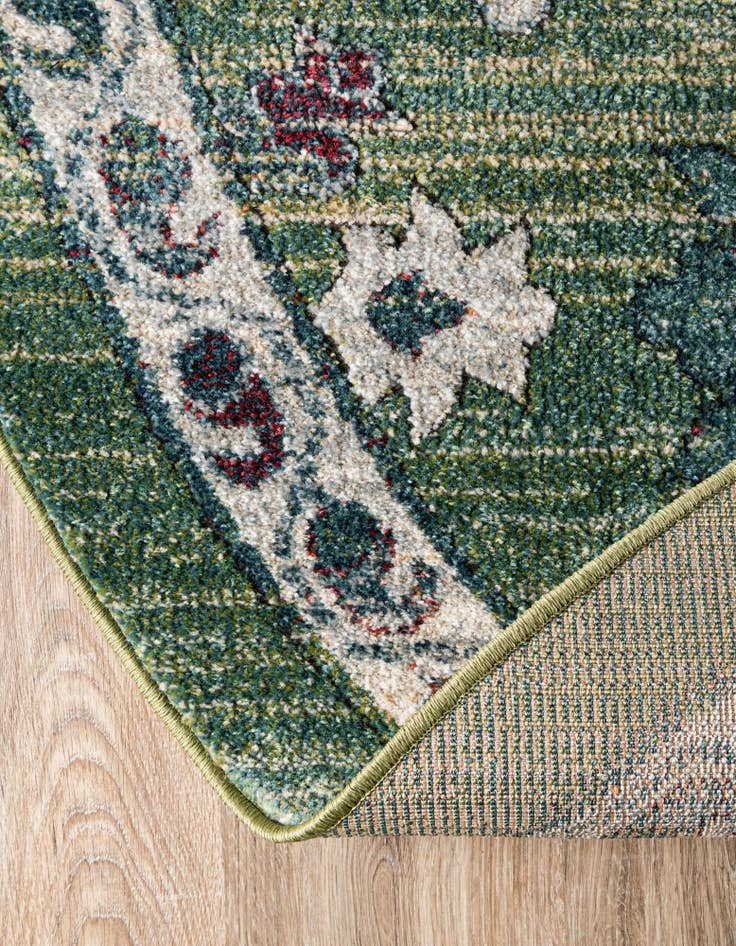Detail image of 8' x 8' Isabella Round Rug