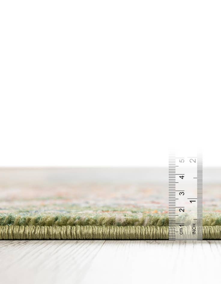 Detail image of 8' x 8' Isabella Round Rug