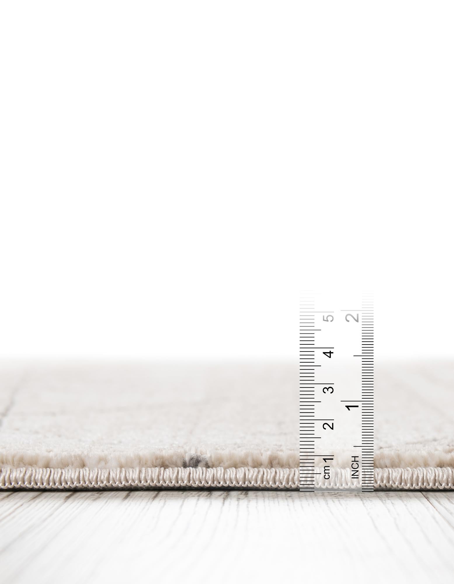 2' x 8' Silta Runner Rug