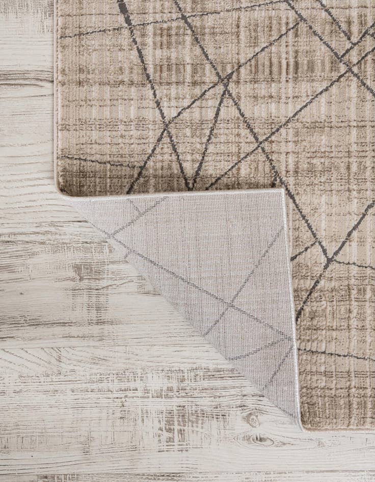 Detail image of 2' x 6' Silta Runner Rug
