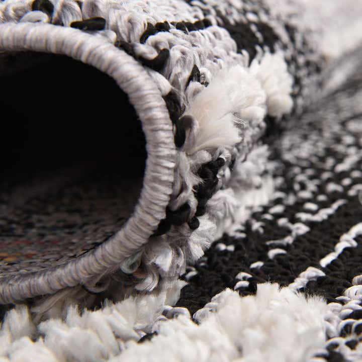 7' 10 x 10' Cherokee Rug