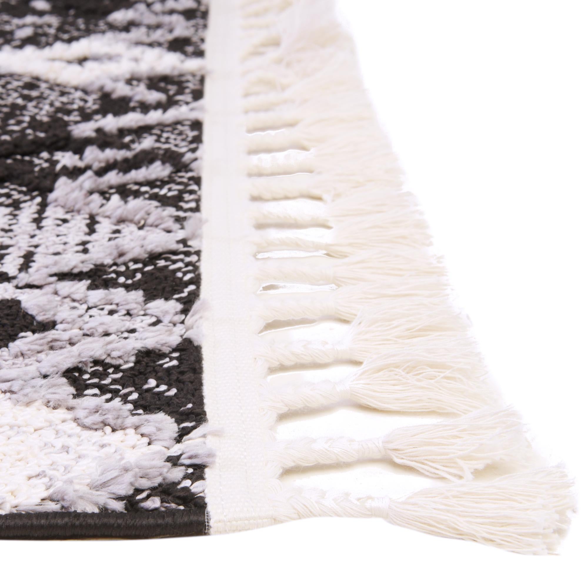 2' x 6' Cherokee Runner Rug