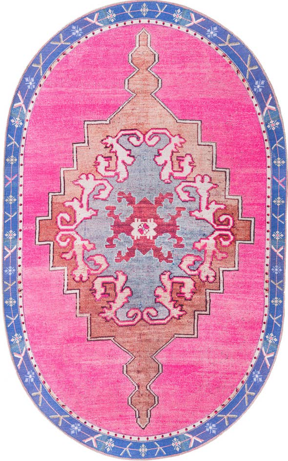 Detail image of 5' x 8' Washable Timeless Oval Rug