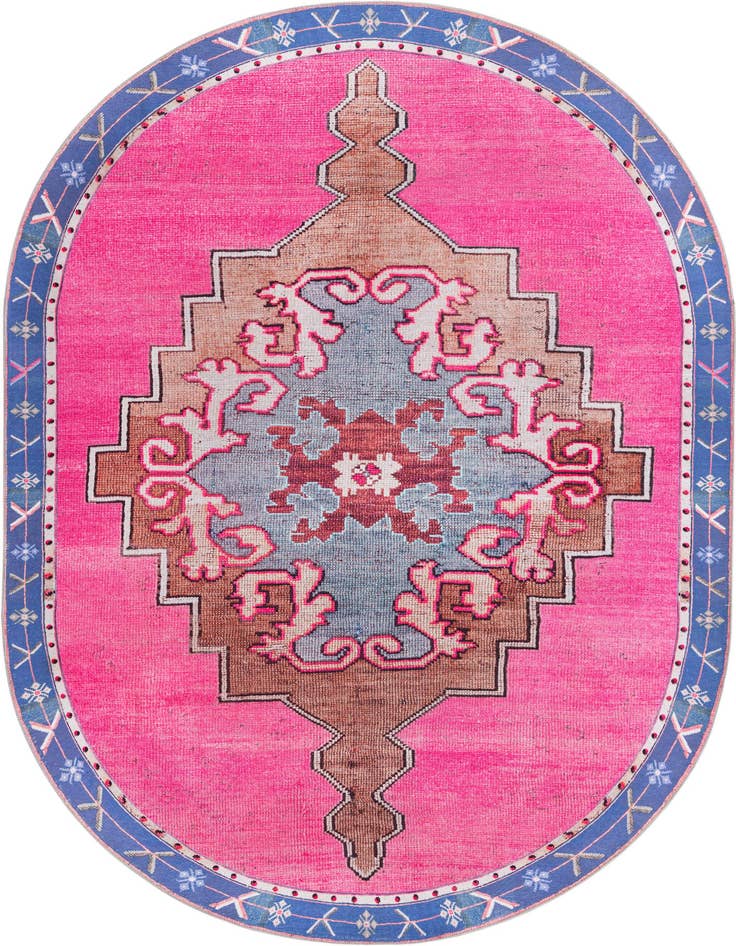 Detail image of 7' 6 x 10' 6 Washable Timeless Oval Rug