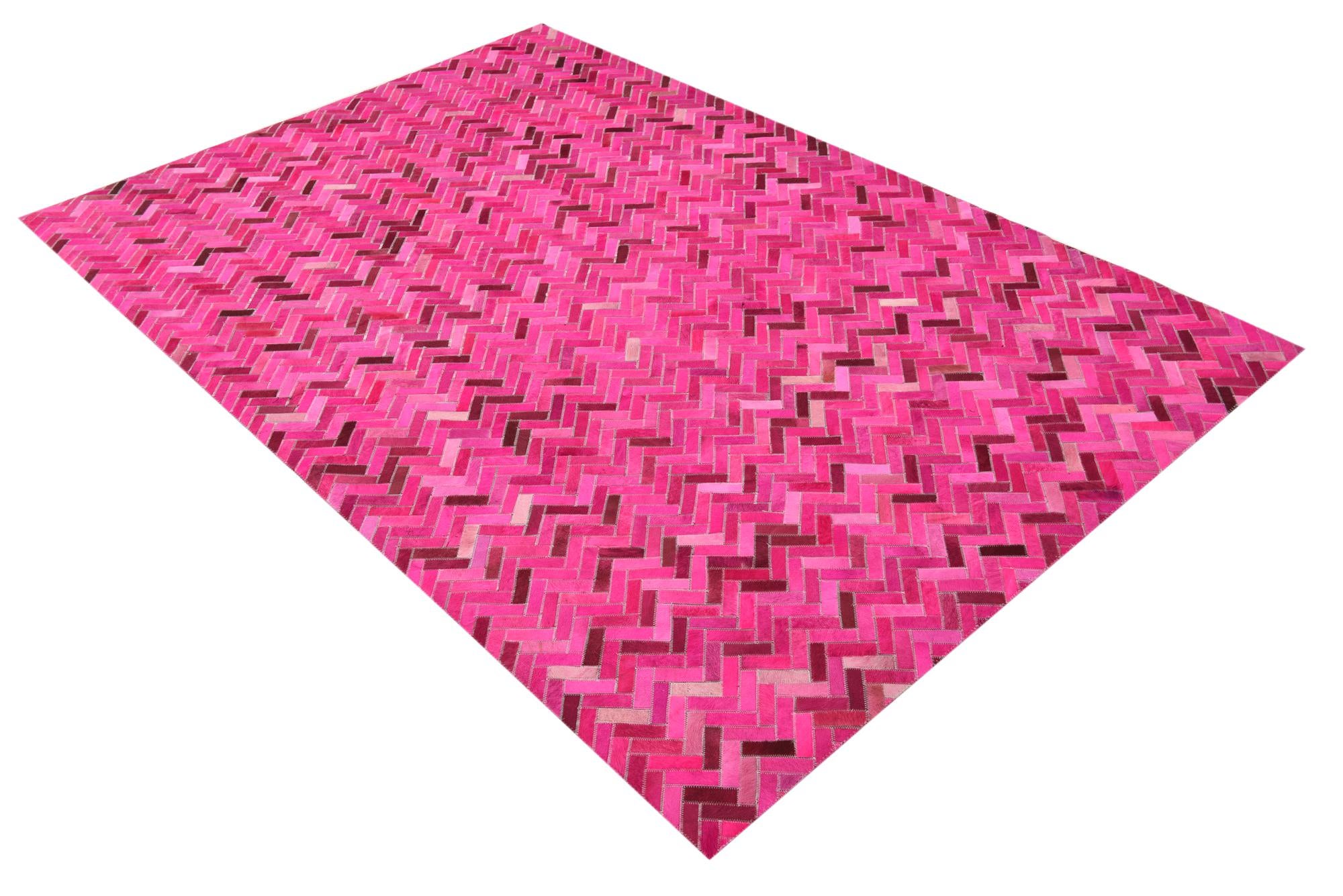 5' 1 x 7' 9 Cowhide Rug