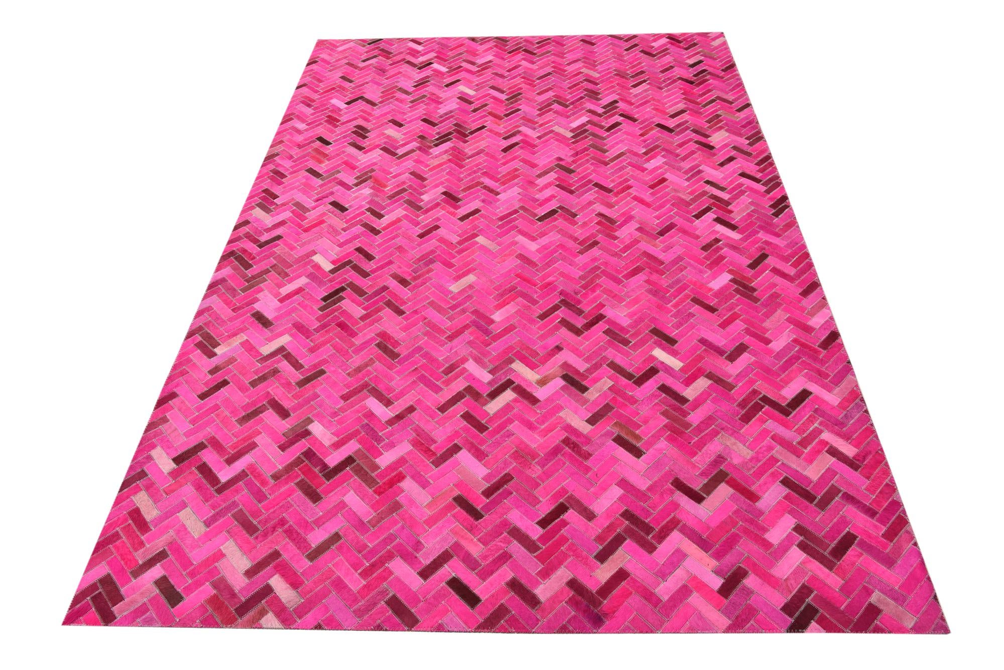 5' 1 x 7' 9 Cowhide Rug