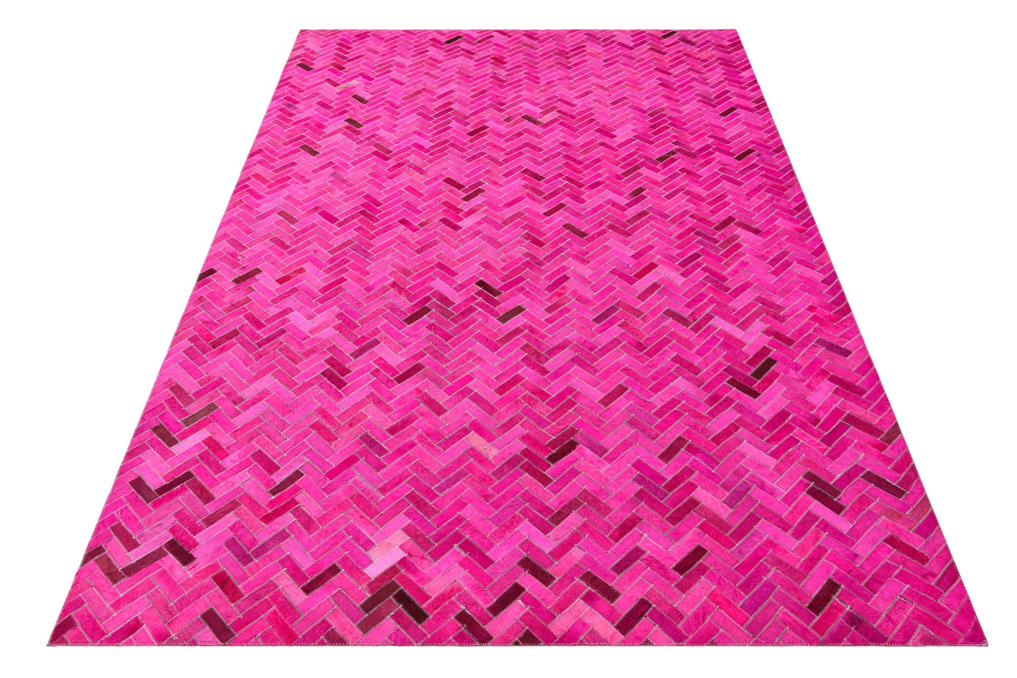 5' x 7' 8 Cowhide Rug