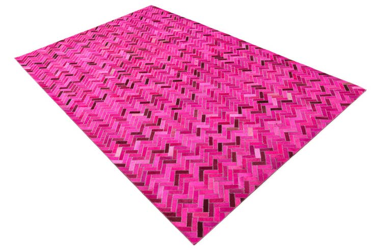 Detail image of 5' x 8' Cowhide Rug