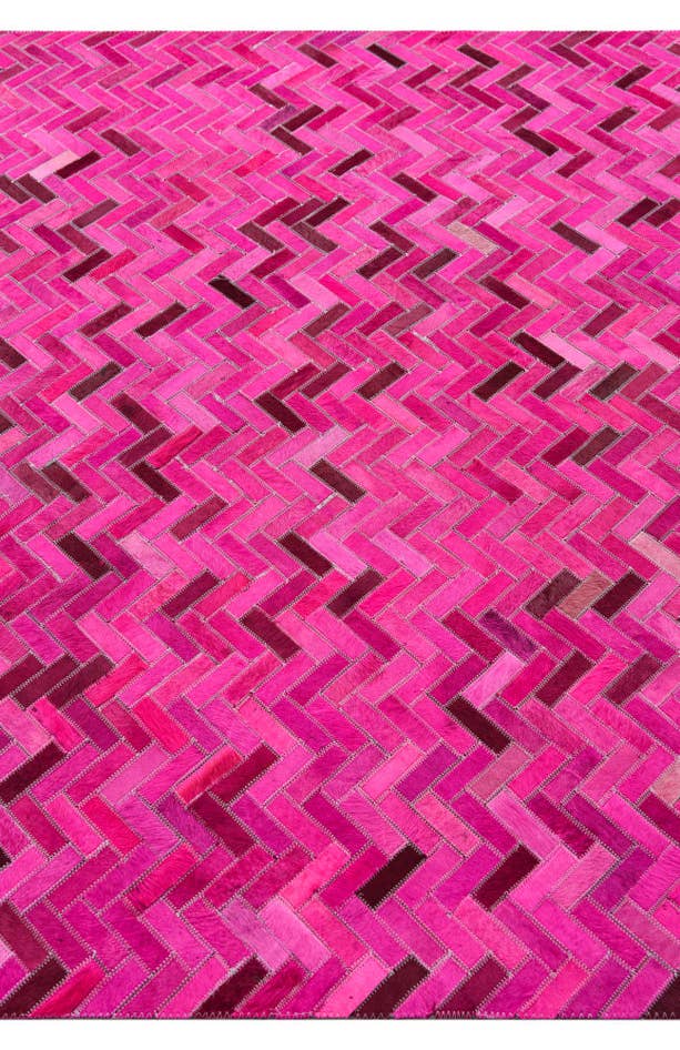 Detail image of 5' x 8' Cowhide Rug