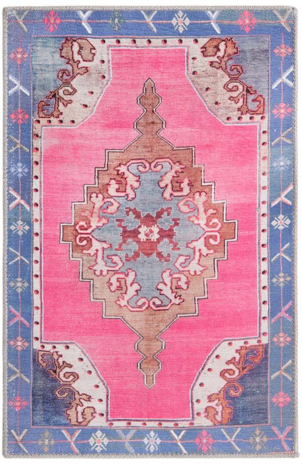Detail image of 2' x 3' Washable Timeless Rug