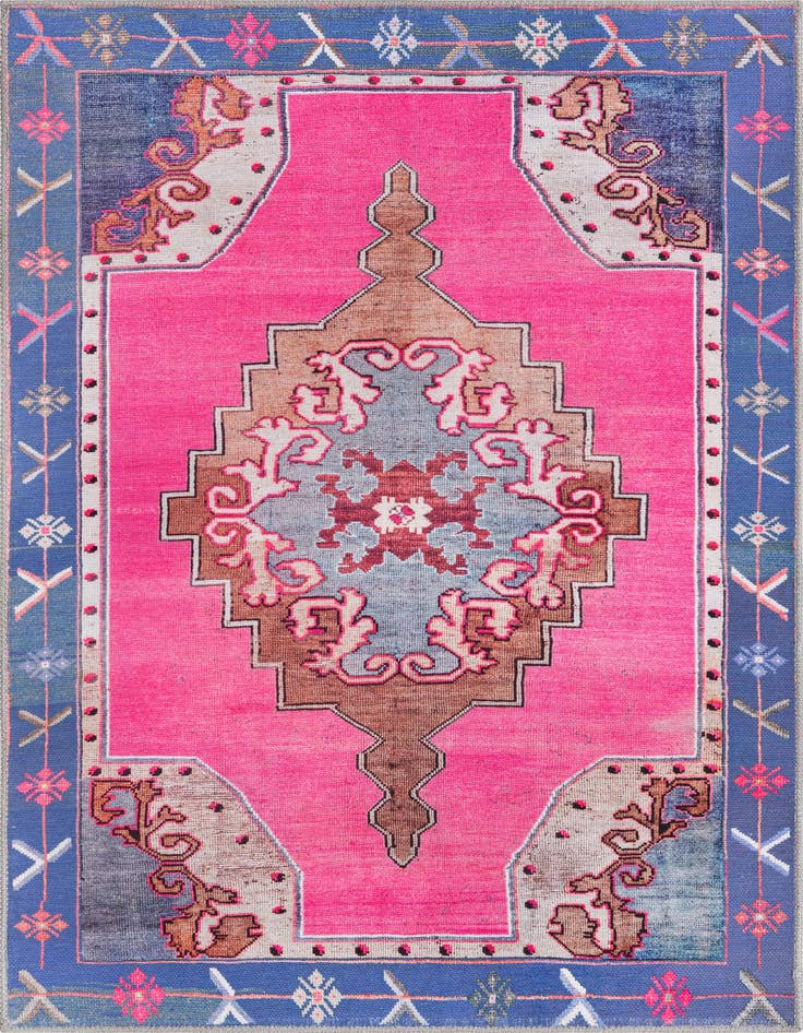 Detail image of 3' 6 x 5' 6 Washable Timeless Rug