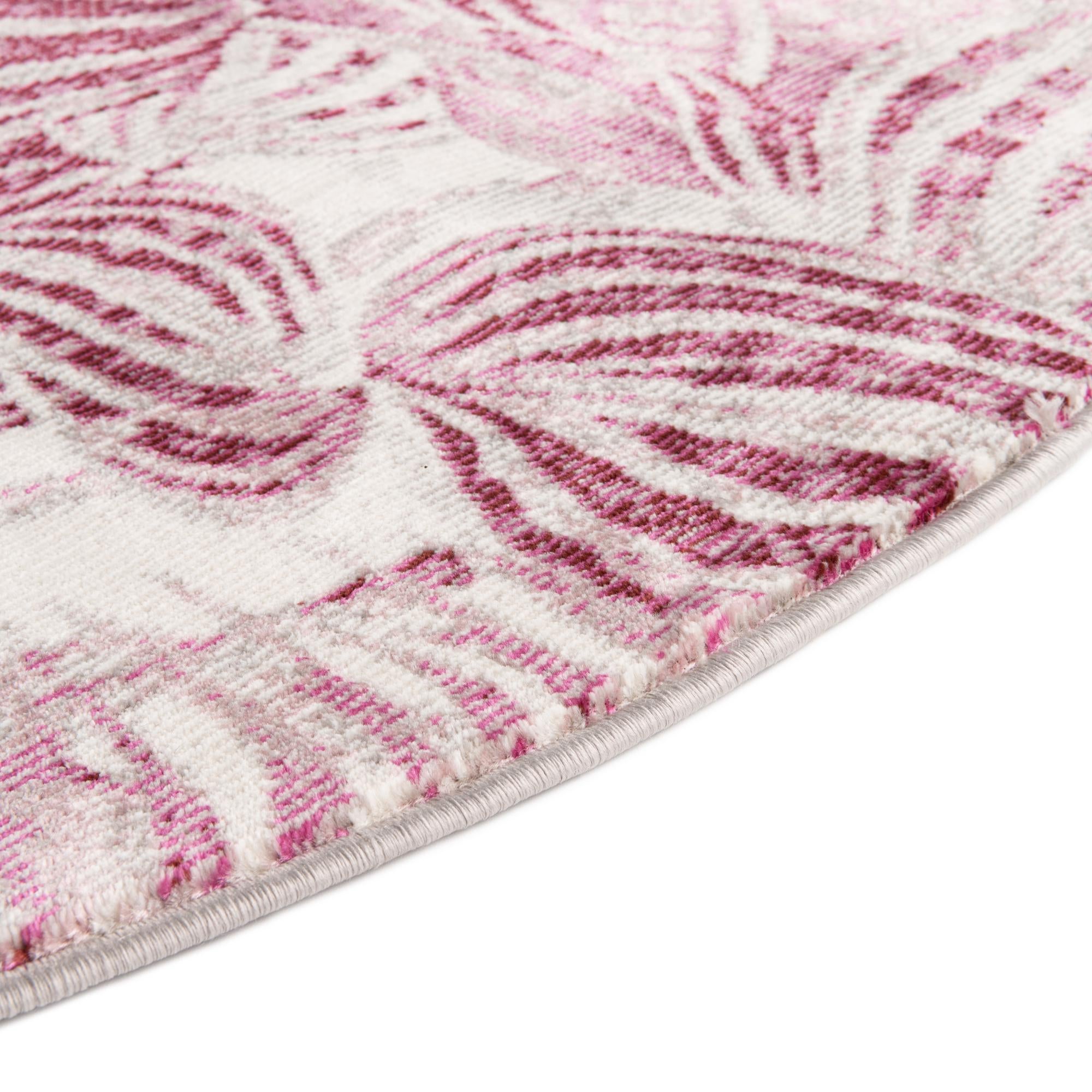 3' 3 x 3' 3 Blossom Round Rug