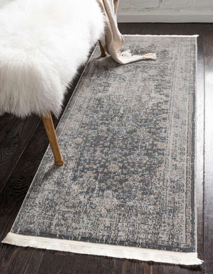 2' 2 x 6' Santiago Runner Rug