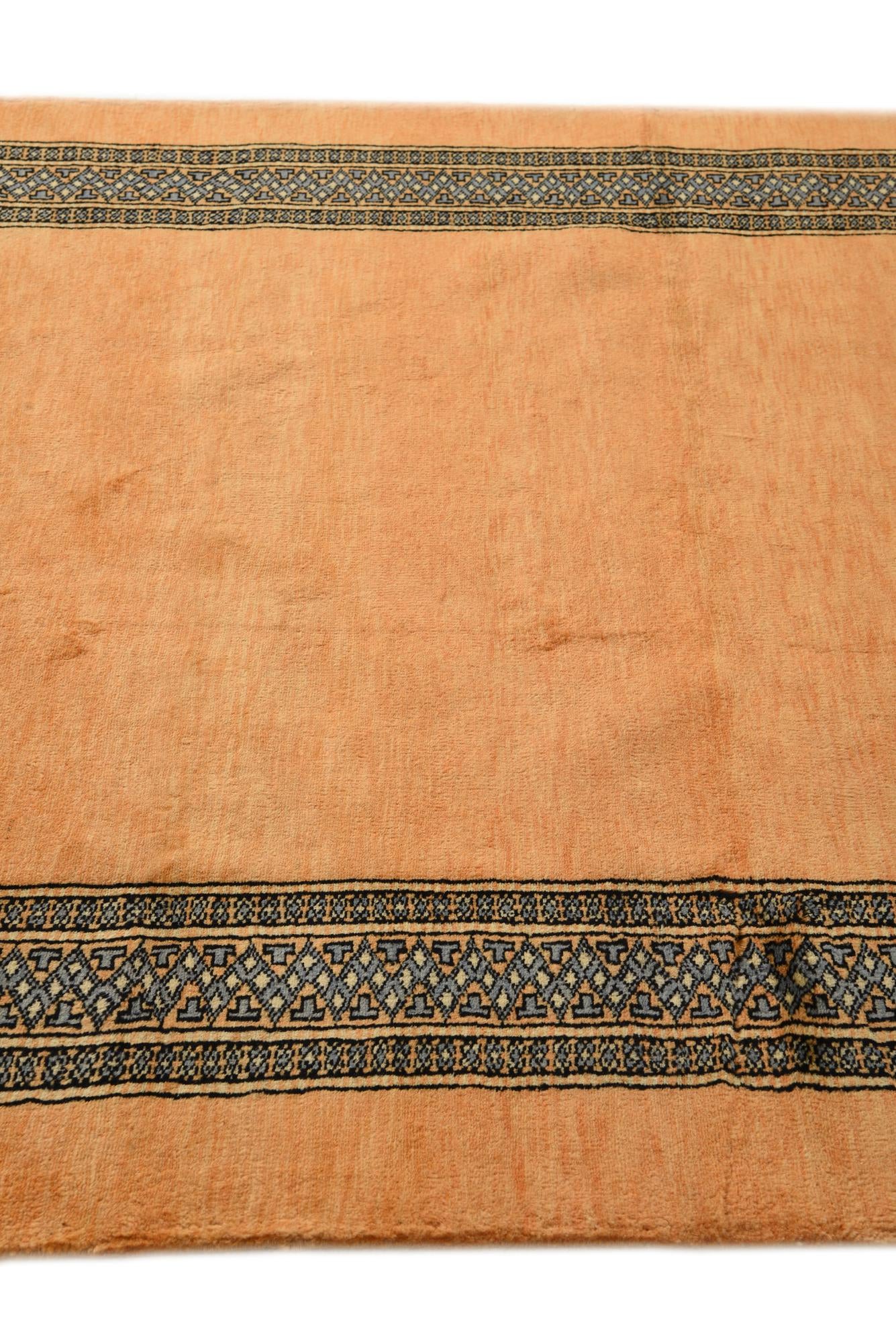 4' 7 x 6' 9 Hand Knotted Peshawar Ziegler Rug