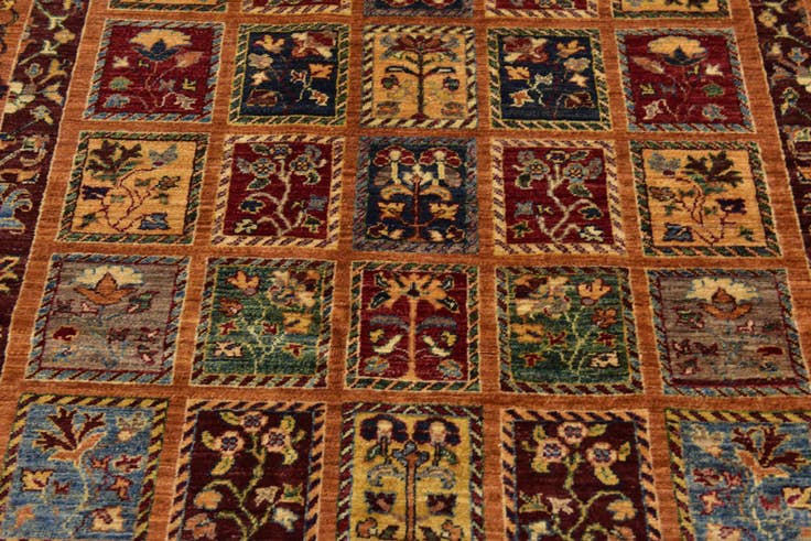 Detail image of 4' 10 x 6' Hand Knotted Ariana Ziegler Rug