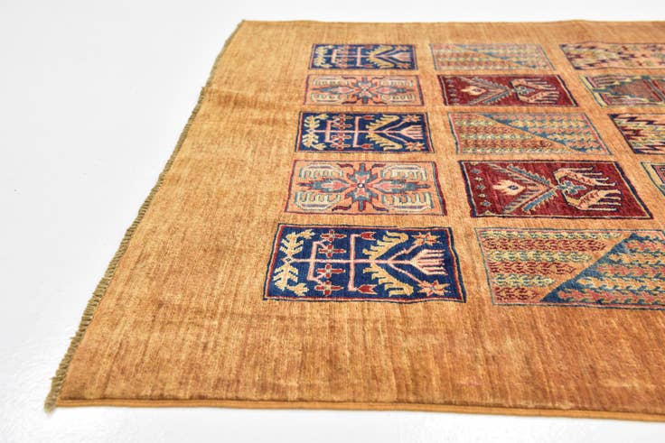 Detail image of 5' x 6' 8 Hand Knotted Ariana Ziegler Rug