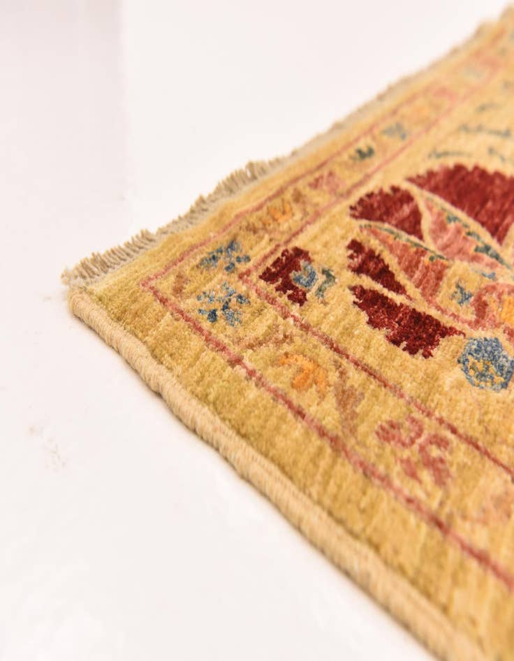 Detail image of 5' 3 x 7' 10  Hand Knotted Ariana Ziegler Oriental Rug