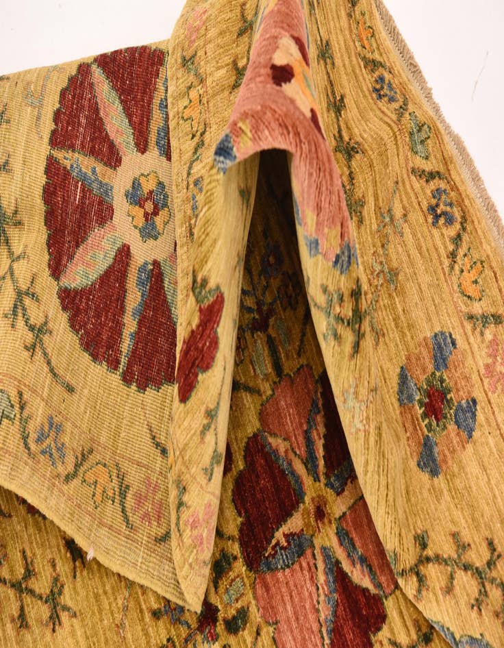 Detail image of 5' 1 x 6' 4  Hand Knotted Ariana Ziegler Oriental Rug