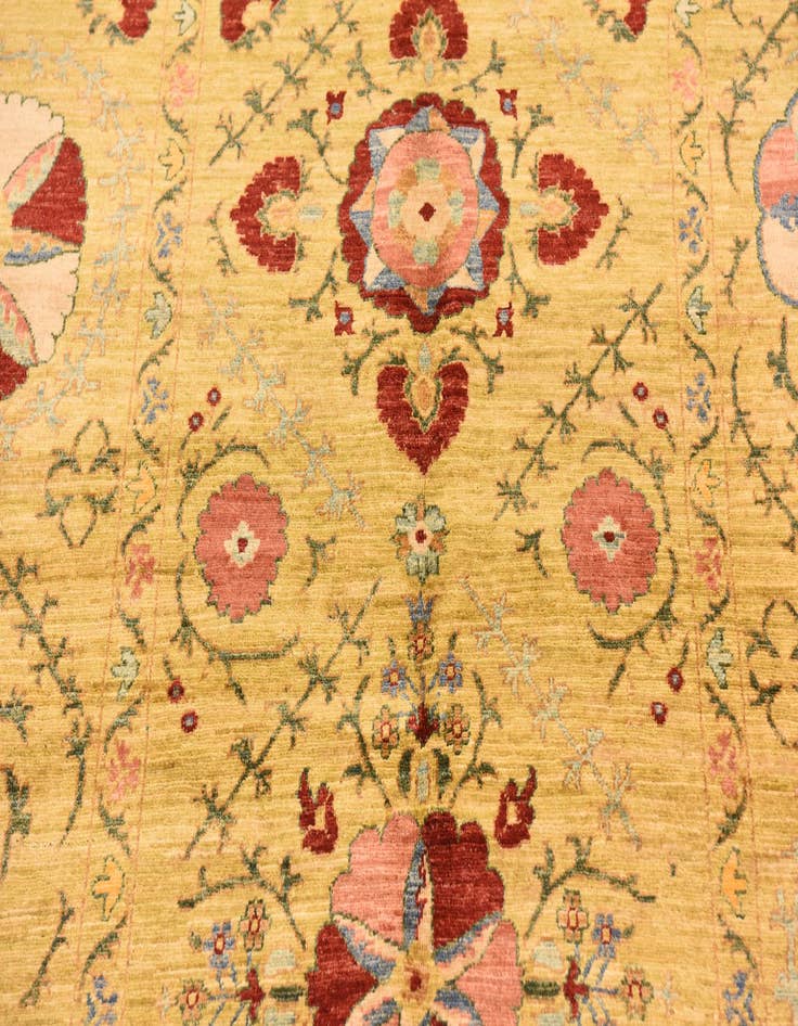 Detail image of 5' 1 x 6' 4  Hand Knotted Ariana Ziegler Oriental Rug