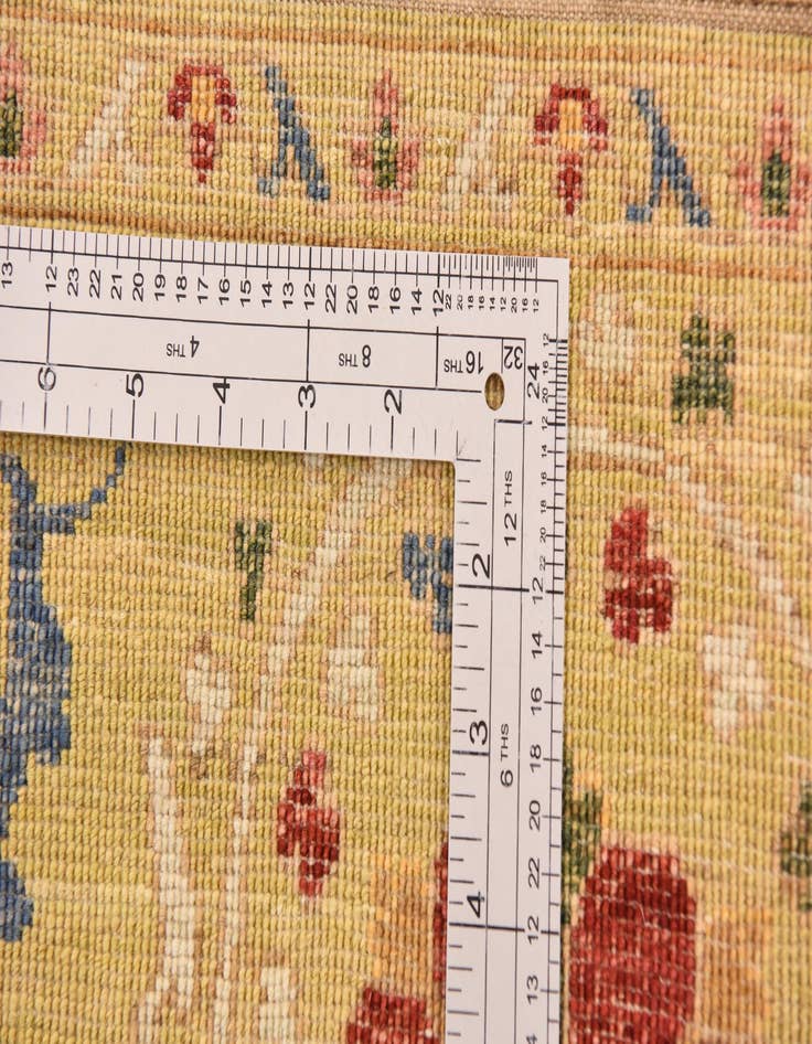 Detail image of 5' 2 x 6' 11  Hand Knotted Ariana Ziegler Oriental Rug