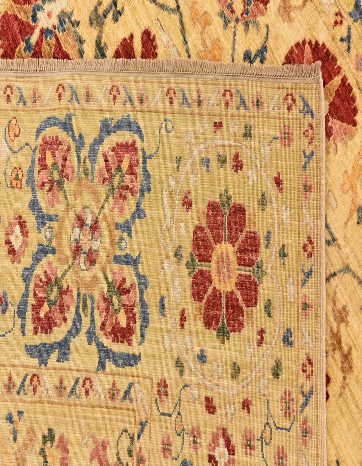 Detail image of 5' 2 x 6' 11  Hand Knotted Ariana Ziegler Oriental Rug