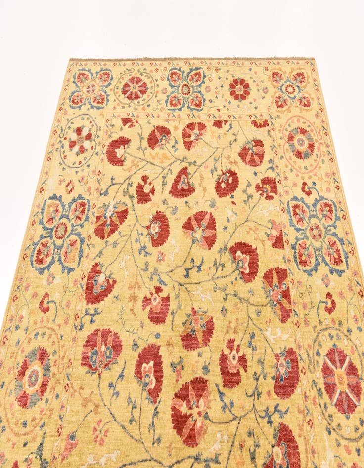 Detail image of 5' 2 x 6' 11  Hand Knotted Ariana Ziegler Oriental Rug