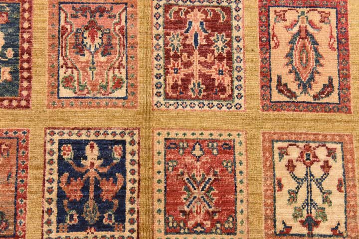 4' x 6' 2 Hand Knotted Ariana Ziegler Rug