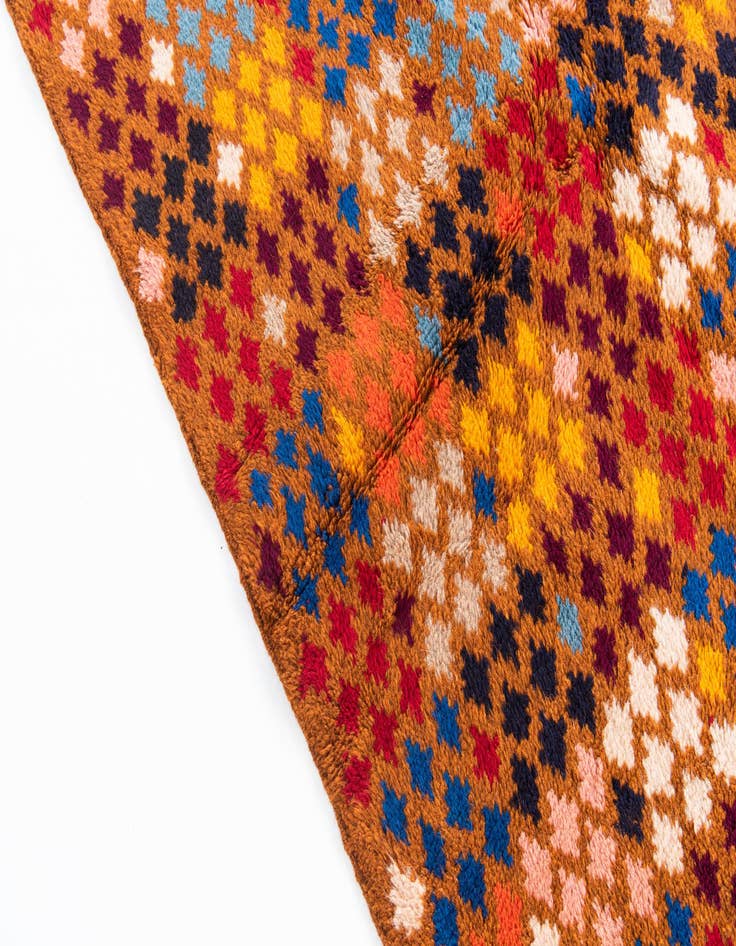 Detail image of 5' 3 x 6' 5  Hand Knotted Balouch Wool Rug