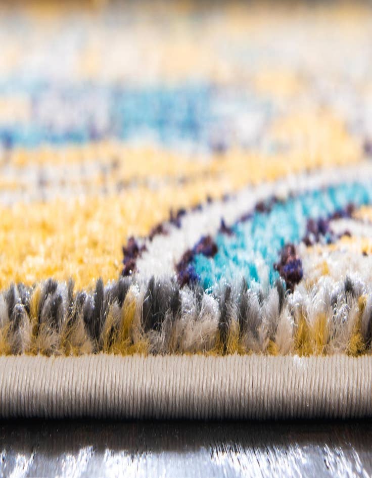 Detail image of 10' 6 x 16' 5  Washable Casablanca Rug