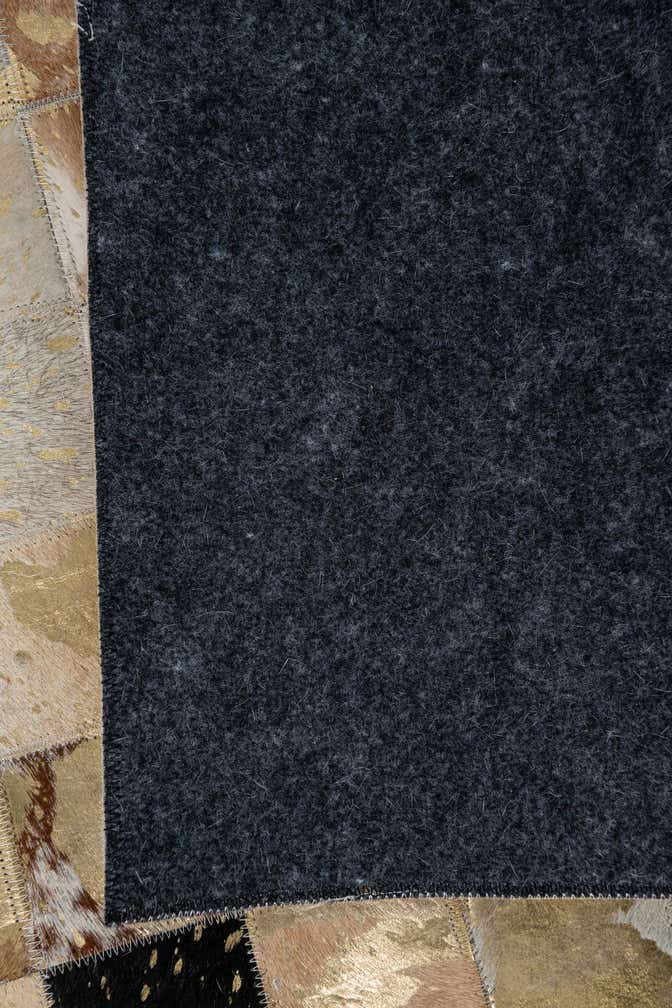 5' 1 x 8' Cowhide Leather Rug