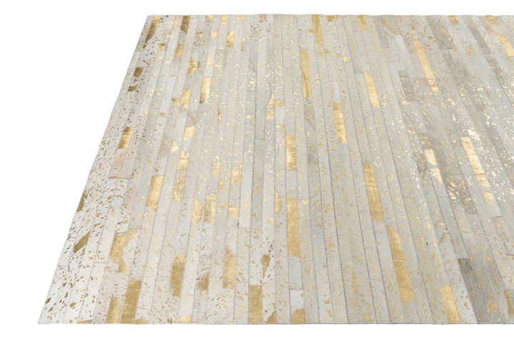 5' 1 x 8' Cowhide Leather Rug