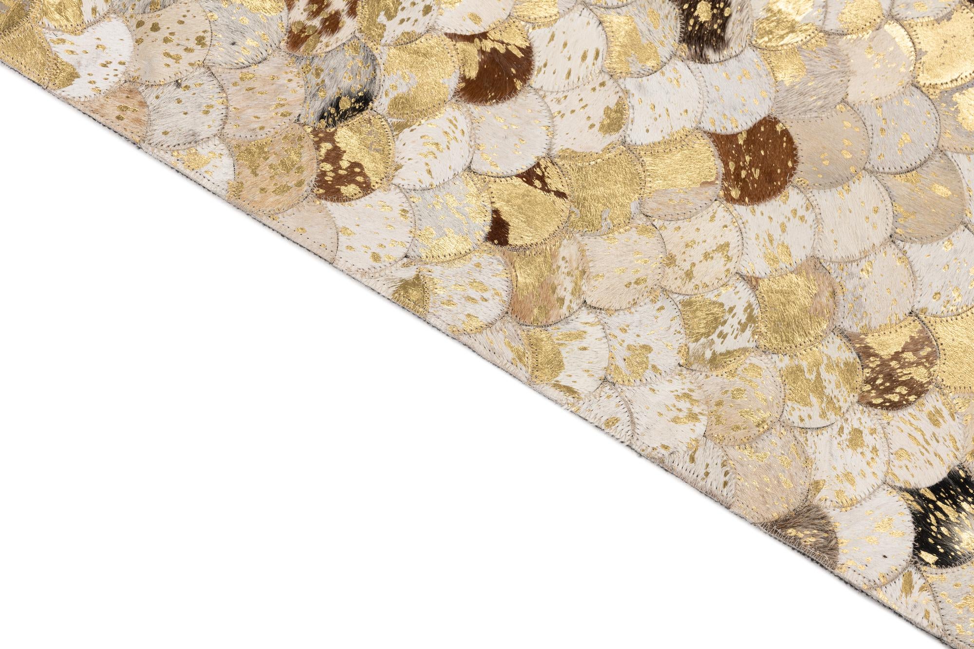 4' 10 x 8' Cowhide Leather Rug