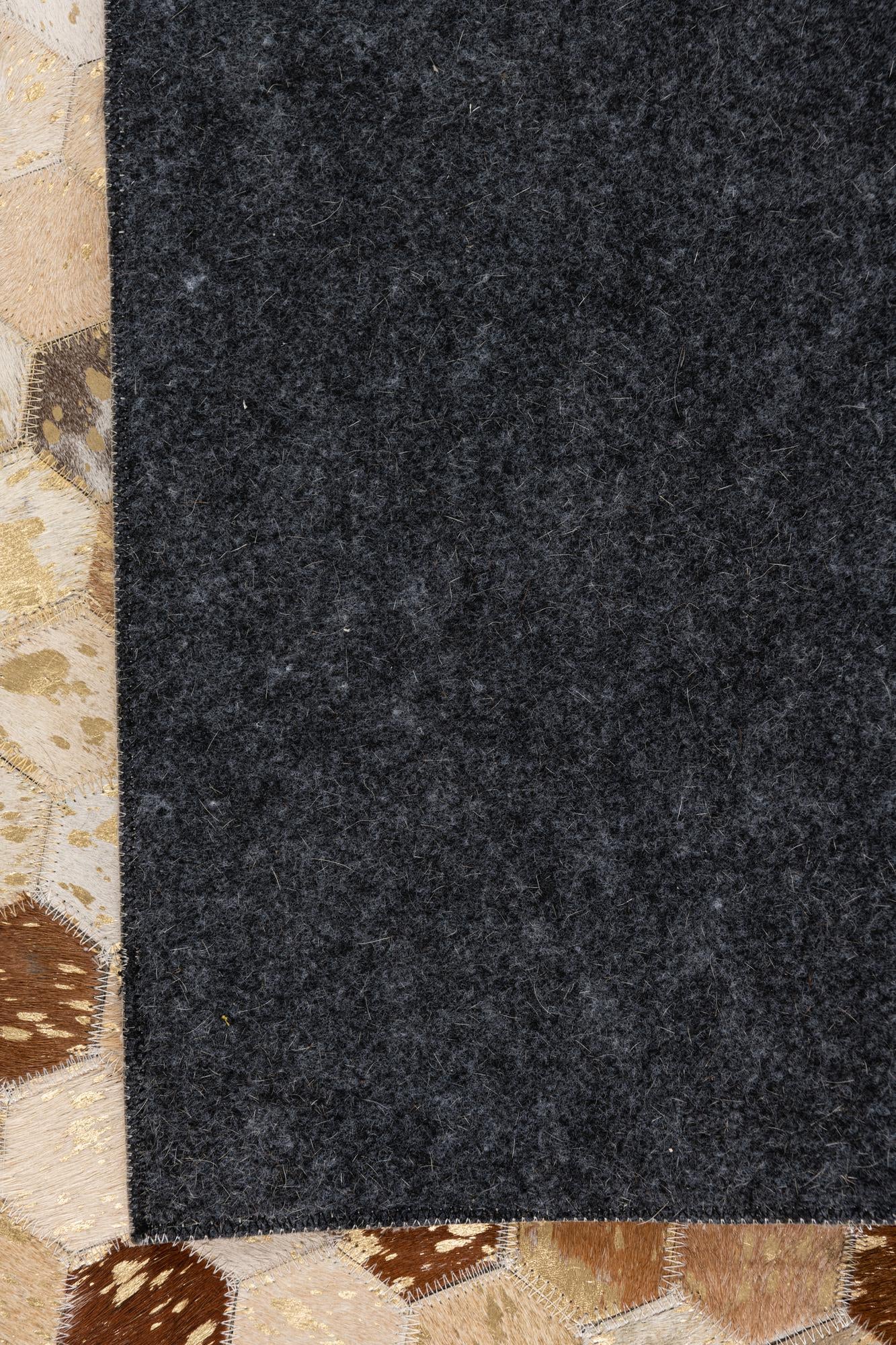 5' x 8' Cowhide Leather Rug