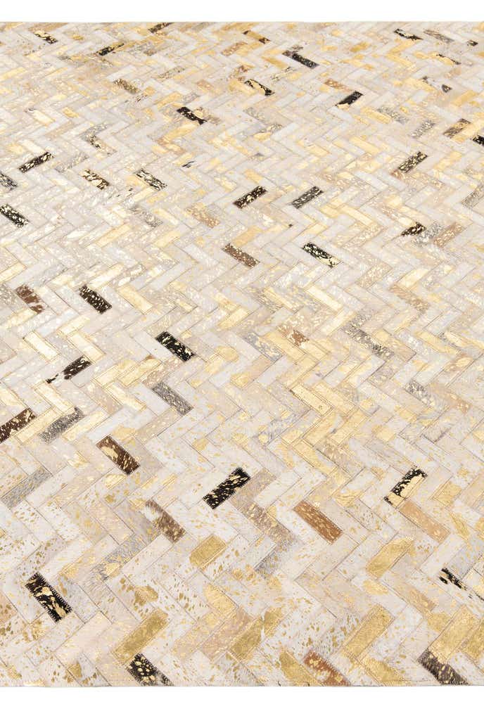 5' x 7' 10 Cowhide Leather Rug