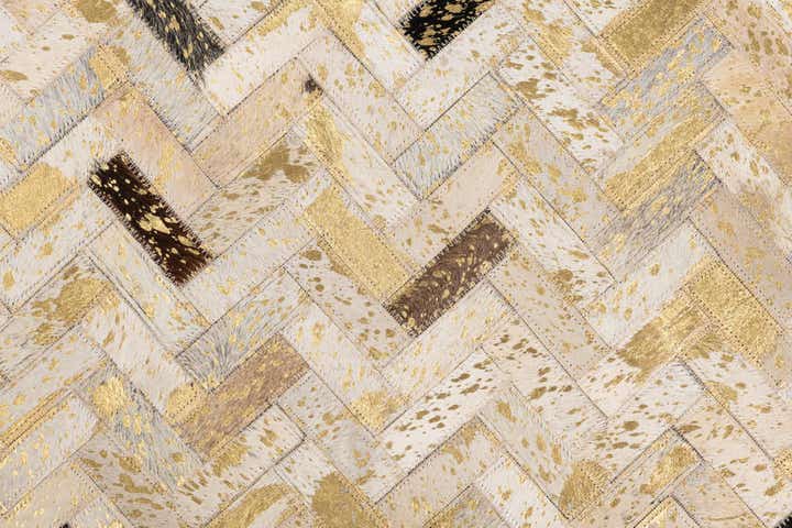 5' x 7' 10 Cowhide Leather Rug