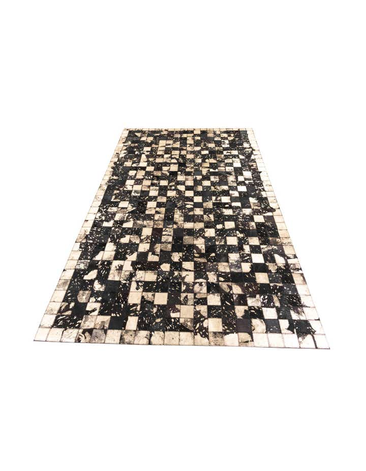 5' x 8' 1 Cowhide Leather Rug