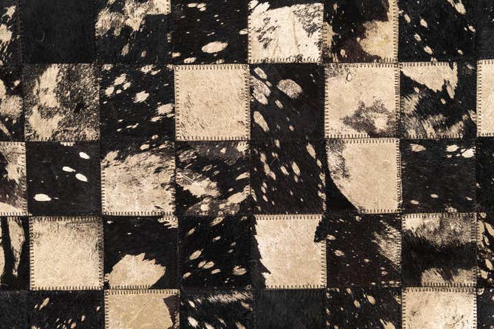 5' x 8' 1 Cowhide Leather Rug