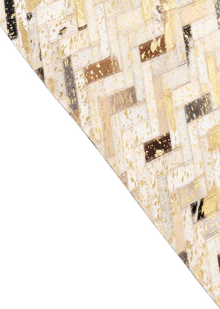 4' 10 x 7' 10 Cowhide Leather Rug