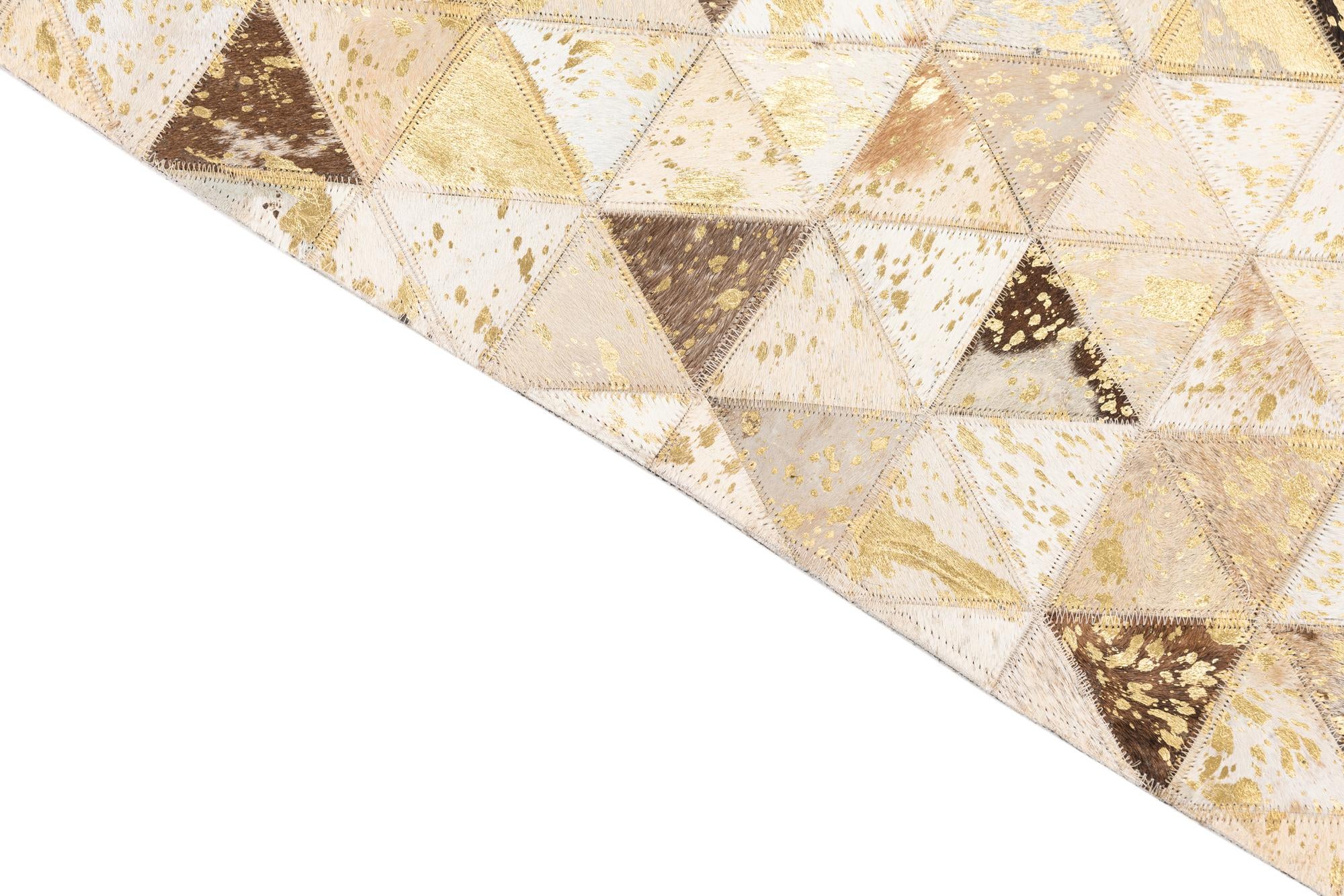 4' 10 x 7' 10 Cowhide Leather Rug