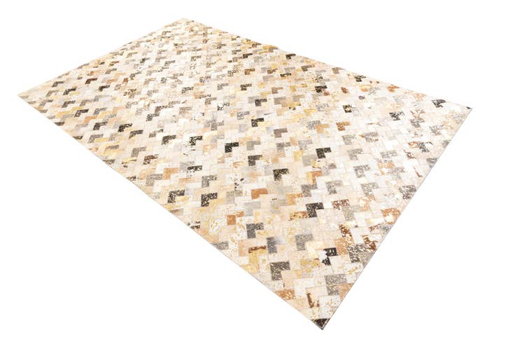 Detail image of 4' 10 x 8' Cowhide Leather Rug