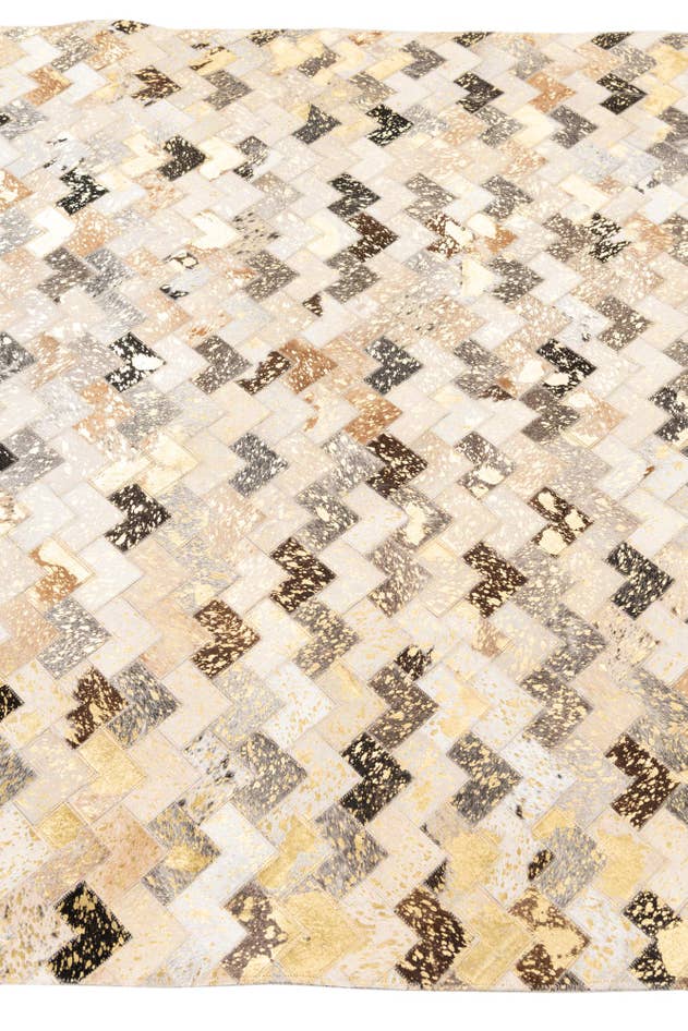 Detail image of 4' 10 x 8' Cowhide Leather Rug